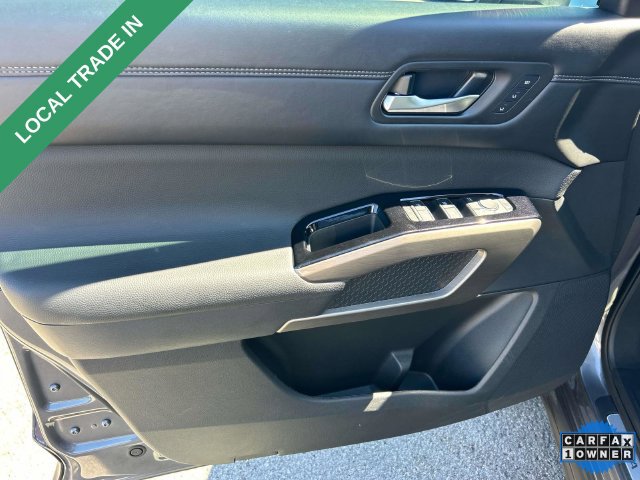 Used 2024 Nissan Pathfinder Platinum AWD/4WD image 27