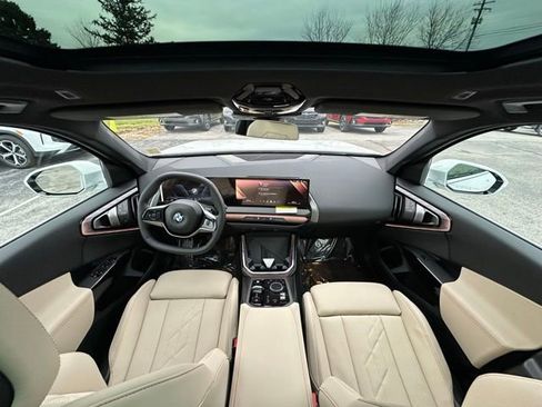 New 2026 BMW X3 xDrive30 image 3