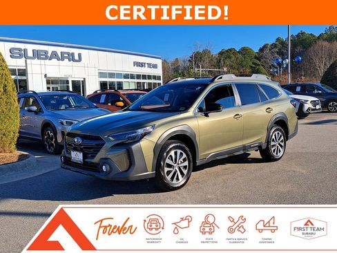 Certified 2025 Subaru Outback Premium image 1