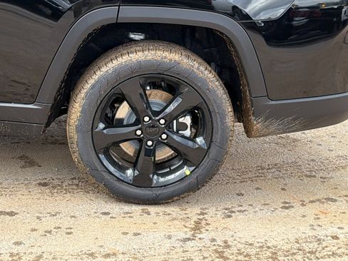 New 2026 Jeep Grand Cherokee L Limited image 13