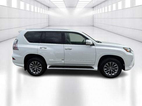 Used 2015 Lexus GX 460 Luxury AWD/4WD image 4