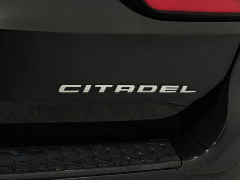 Used 2018 Dodge Durango Citadel w/ Technology Group image 43