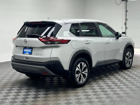 Used 2023 Nissan Rogue SV AWD/4WD image 8