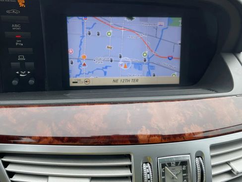 Used 2012 Mercedes-Benz S 63 AMG image 19