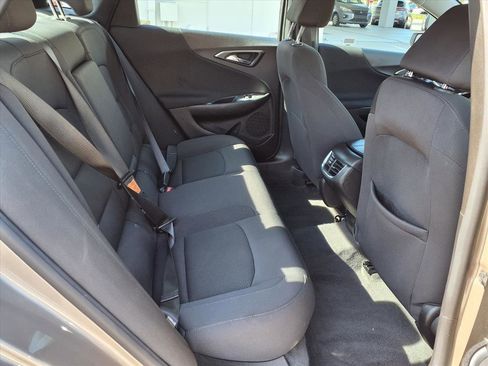 Used 2023 Chevrolet Malibu LT image 12