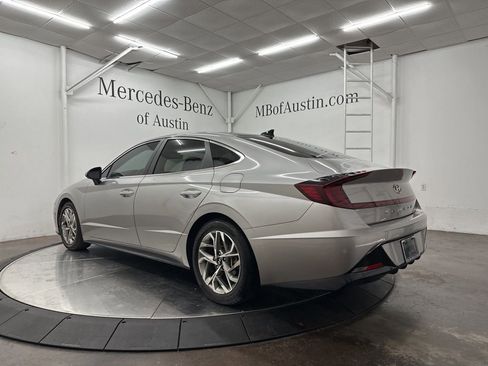 Used 2021 Hyundai Sonata SEL w/ Convenience Package FWD image 5