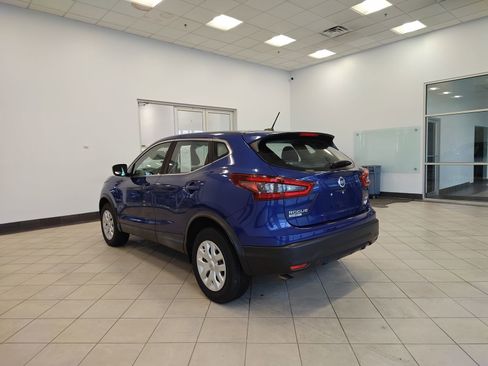 Used 2020 Nissan Rogue Sport S image 5