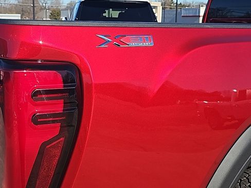 New 2026 GMC Sierra 2500 SLT w/ SLT Premium Package image 9