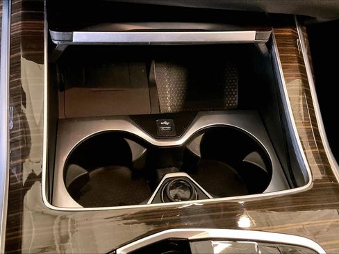 Used 2024 BMW X7 xDrive40i image 34