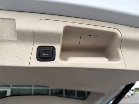Used 2023 GMC Acadia Denali w/ Denali Technology Package AWD/4WD image 20