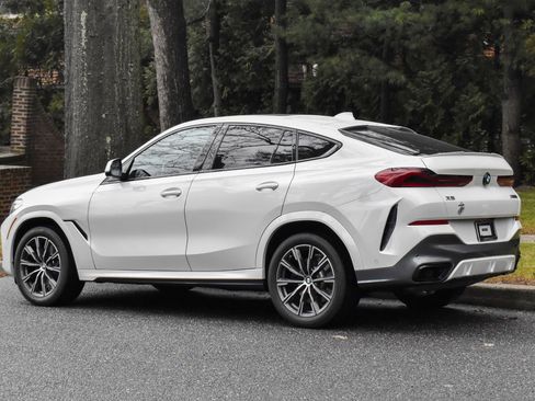 Used 2020 BMW X6 M50i w/ Executive Package AWD/4WD image 6