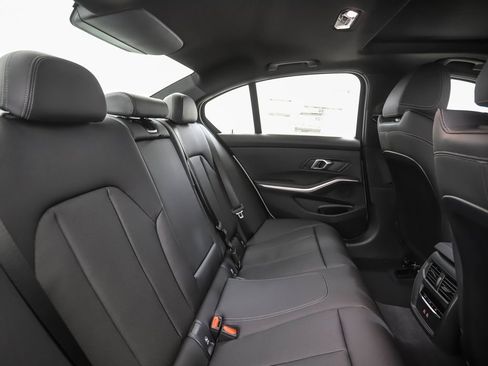 New 2026 BMW 330i xDrive Sedan w/ Premium Package AWD/4WD image 27