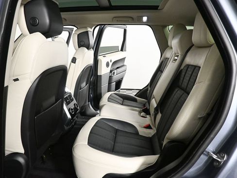 Used 2019 Land Rover Range Rover Sport HSE Dynamic AWD/4WD image 17