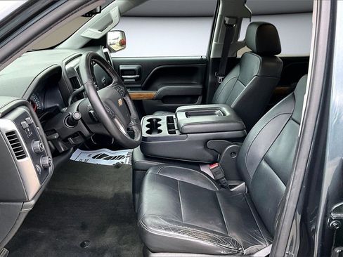 Used 2017 Chevrolet Silverado 1500 LTZ w/ Sport Package image 21