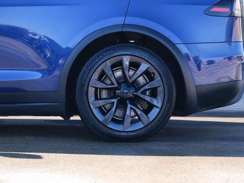 Used 2023 Tesla Model X Plaid AWD/4WD image 10