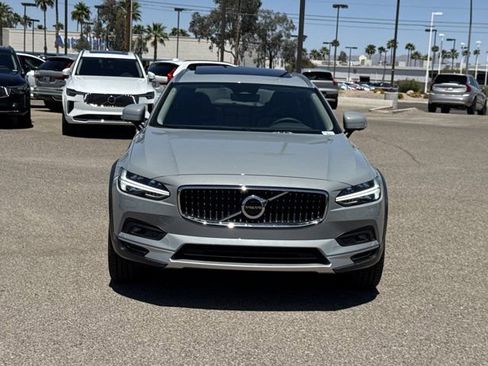 New 2025 Volvo V90 B6 Cross Country Plus w/ Protection Package Premier image 2