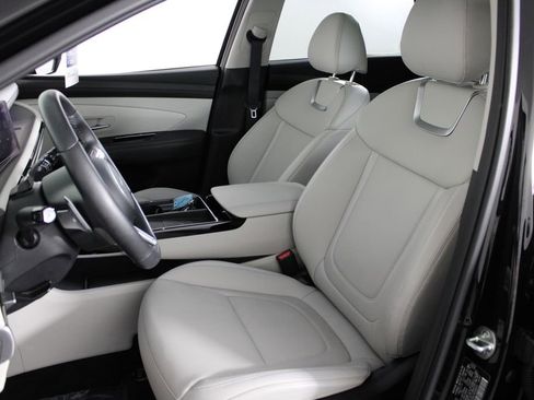 Certified 2025 Hyundai Tucson Limited image 20