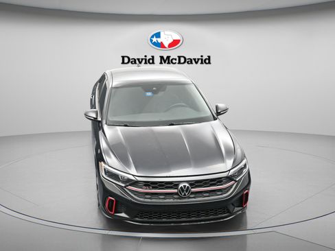 Used 2023 Volkswagen Jetta GLI Autobahn image 29