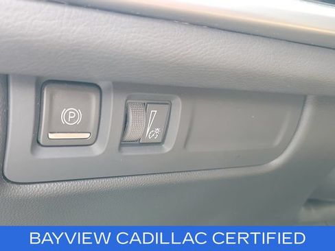 Certified 2024 Cadillac XT4 Premium Luxury FWD image 22