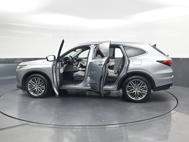 Used 2024 Acura MDX w/ Advance Package AWD/4WD image 40