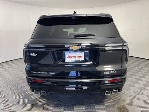 New 2026 Chevrolet Traverse High Country w/ LPO, Floor Liner Package AWD/4WD image 4