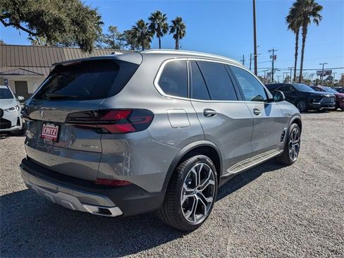 New 2026 BMW X5 xDrive40i w/ Climate Comfort Package image 5