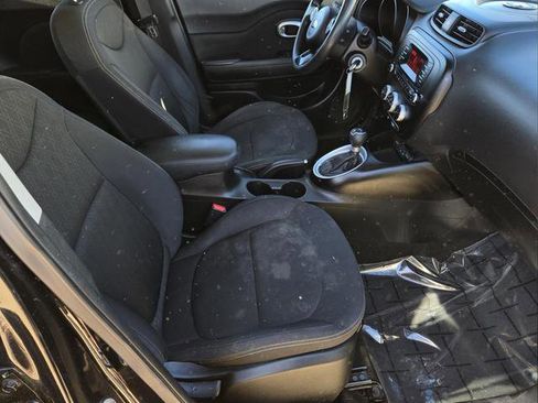 Used 2014 Kia Soul image 32