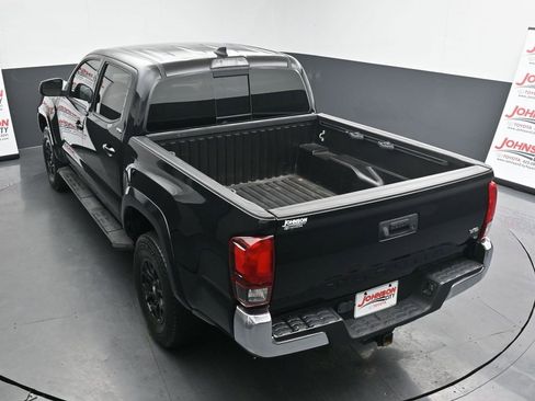 Used 2019 Toyota Tacoma SR5 image 28