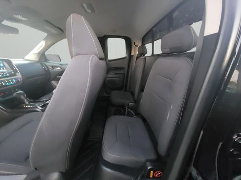 Used 2018 GMC Canyon SLE w/ SLE Convenience Package image 28
