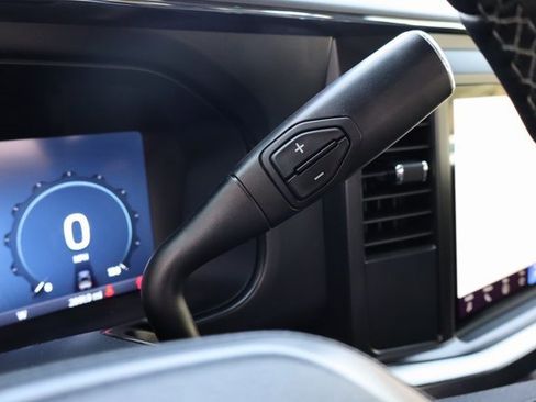 Used 2025 Ford F250 Lariat w/ Tremor Off-Road Package image 30