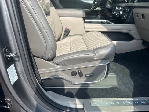New 2026 Ford F250 Platinum w/ Platinum Plus Package AWD/4WD image 33