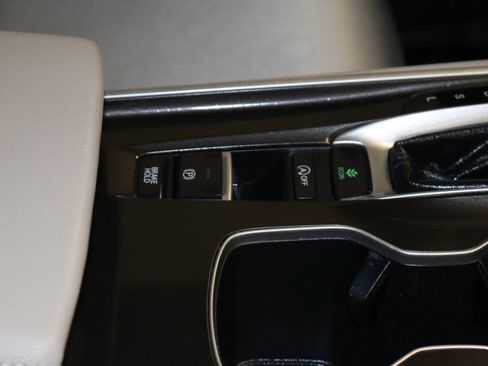 Used 2022 Honda Accord LX image 54