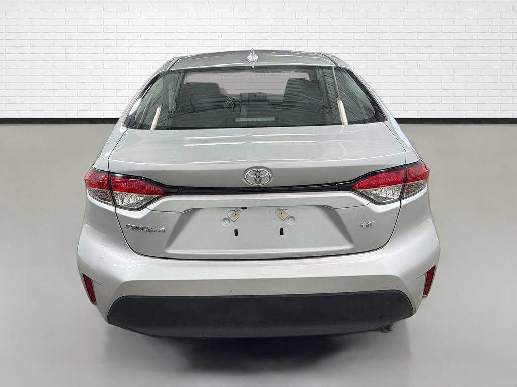 Used 2024 Toyota Corolla LE FWD image 8