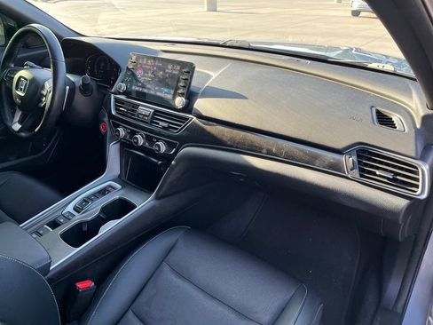 Used 2022 Honda Accord Sport image 13