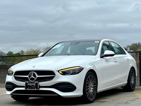 Certified 2026 Mercedes-Benz C 300 4MATIC Sedan image 4