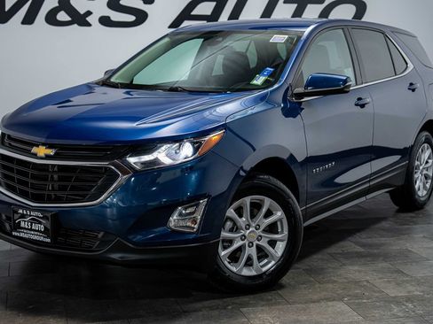 Used 2019 Chevrolet Equinox LT AWD/4WD image 2