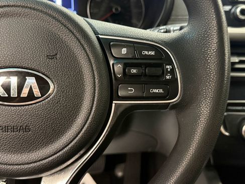 Used 2016 Kia Optima LX w/ LX Convenience Package image 27