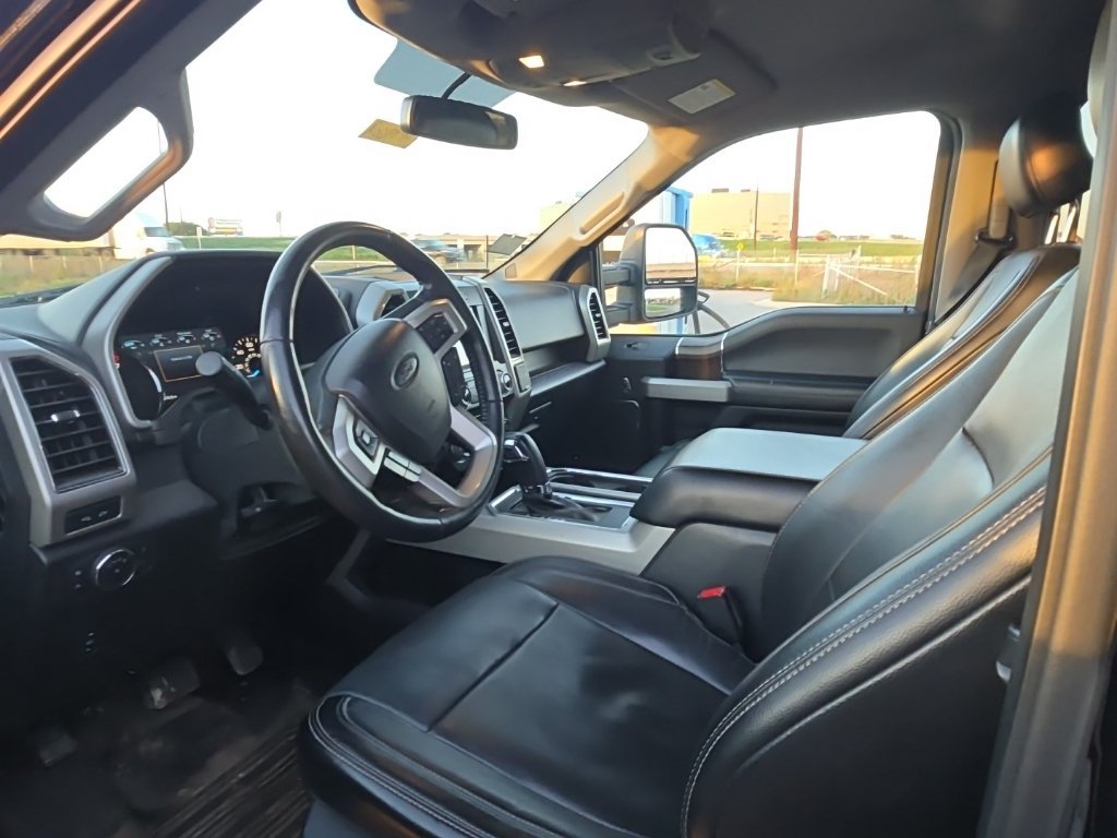 Used 2017 Ford F150 Lariat w/ Heavy-Duty Payload Package AWD/4WD image 11