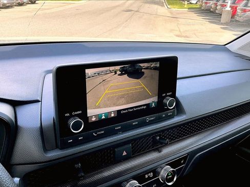 Used 2025 Honda CR-V EX image 13