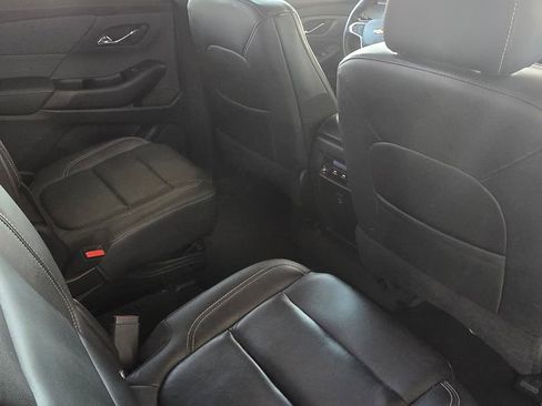 Used 2023 Chevrolet Traverse LT image 14