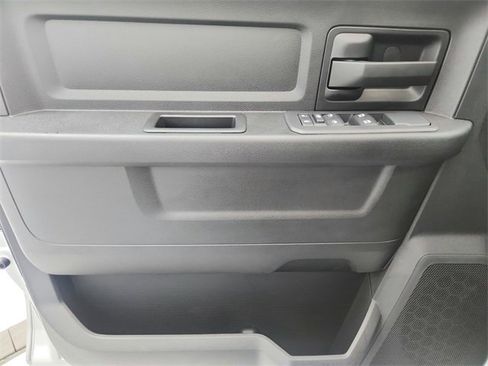 New 2026 RAM 2500 Tradesman w/ Chrome Appearance Group image 29