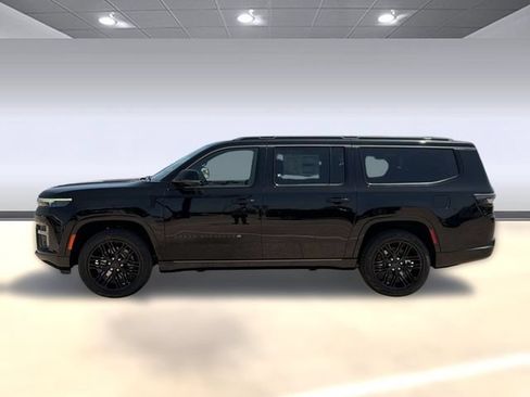 New 2026 Jeep Grand Wagoneer L Limited AWD/4WD image 2