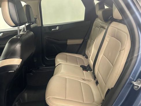 Used 2020 Ford Escape Titanium w/ Titanium Premium Package 2.0 AWD/4WD image 29