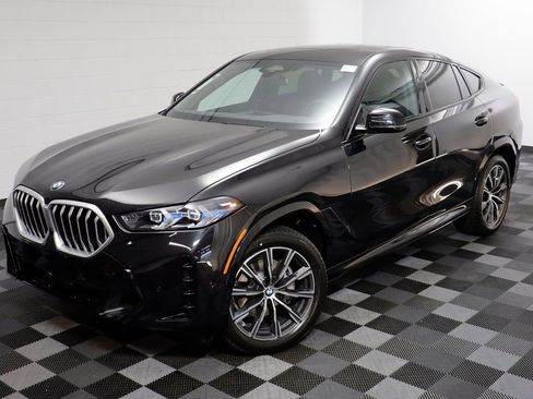 New 2026 BMW X6 xDrive40i image 2