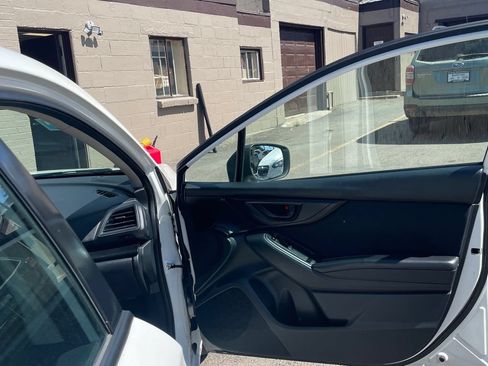 Used 2017 Subaru Impreza 2.0i AWD/4WD image 10