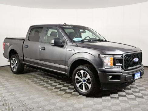 Used 2020 Ford F150 XL w/ Equipment Group 101A Mid AWD/4WD image 4
