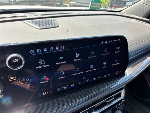 Used 2026 Chevrolet Traverse High Country w/ LPO, Floor Liner Package AWD/4WD image 19