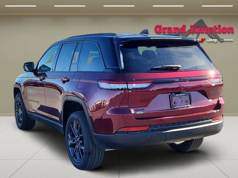 New 2025 Jeep Grand Cherokee Limited AWD/4WD image 6