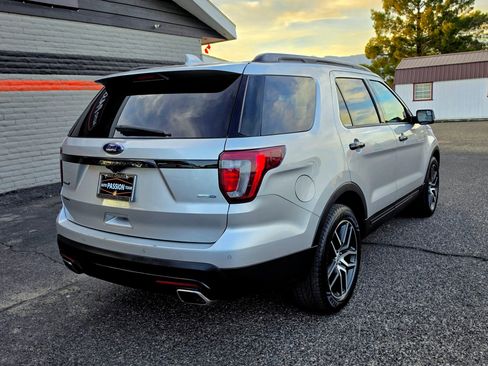 Used 2017 Ford Explorer Sport image 5