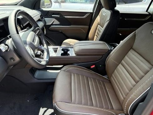 New 2026 GMC Acadia Denali Ultimate AWD/4WD image 4